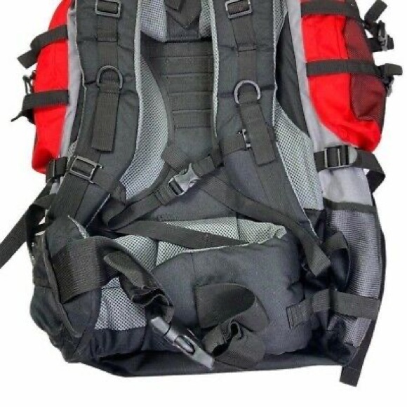 Coleman 65L internal frame hiking backpack - Picture 3 of 4
